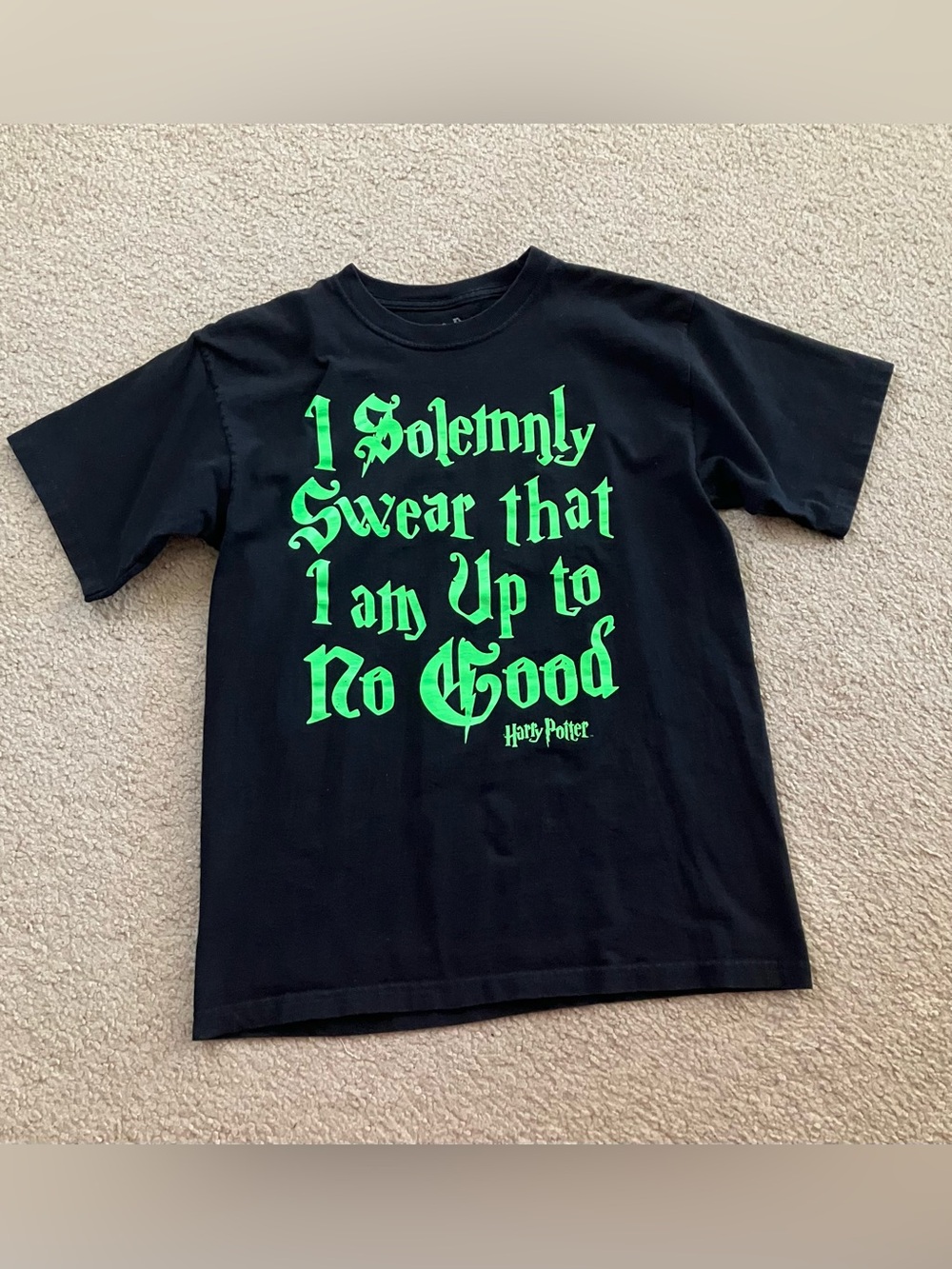 Harry Potter 🧙🏽💚 t shirt 🖤